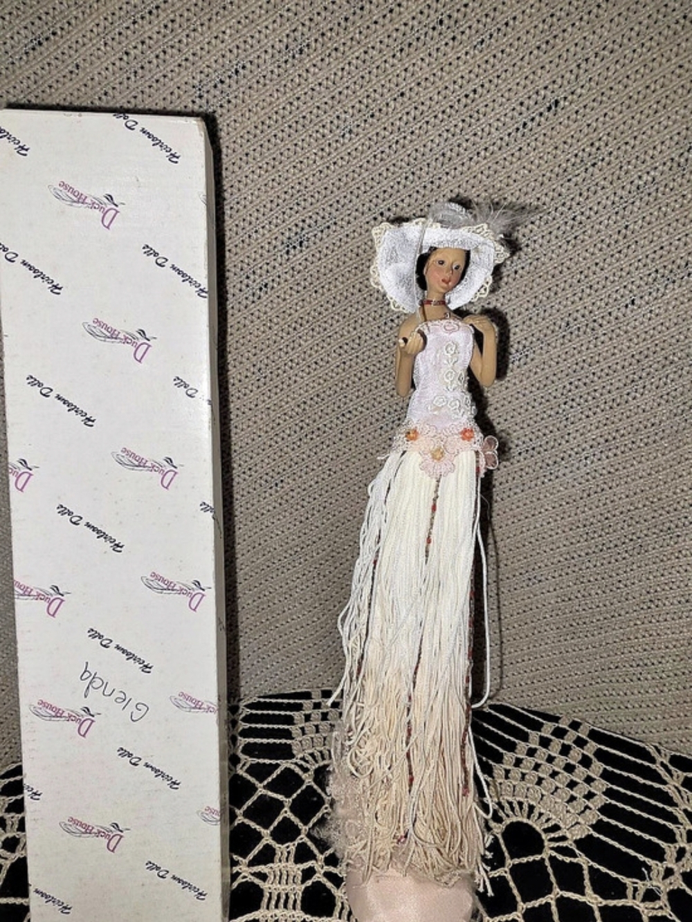 Duck House Heirloom Dolls Glenda Bridal Doll Decor White & Pink